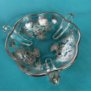Elegant Vintage Clear 6 in Glass Floral Bowl with Silver